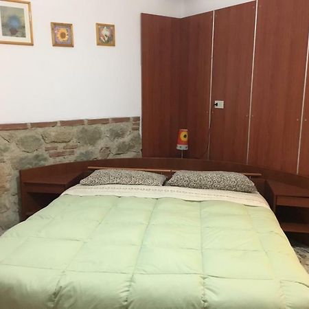 Bed&Breakfast La Casetta Sant'Alessio Siculo Bagian luar foto