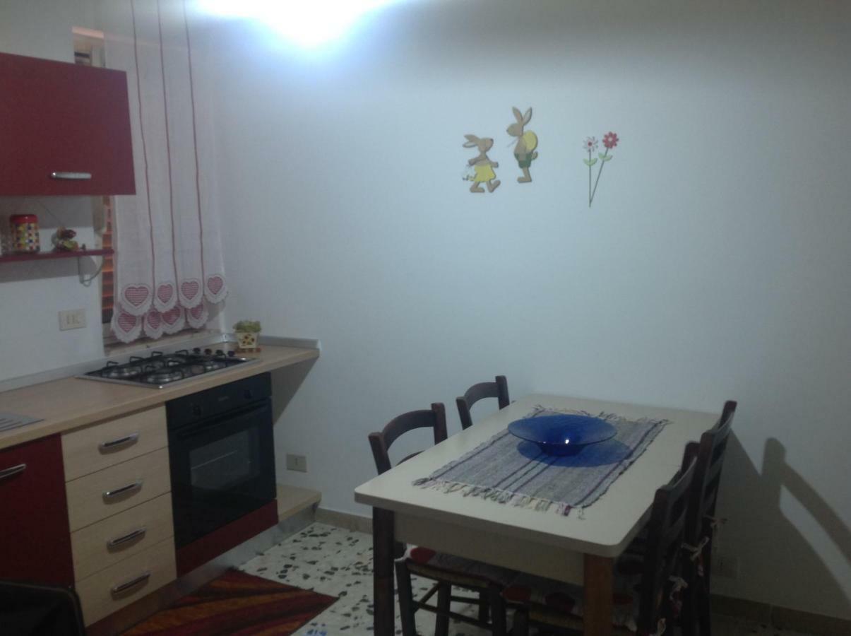 Bed&Breakfast La Casetta Sant'Alessio Siculo Bagian luar foto