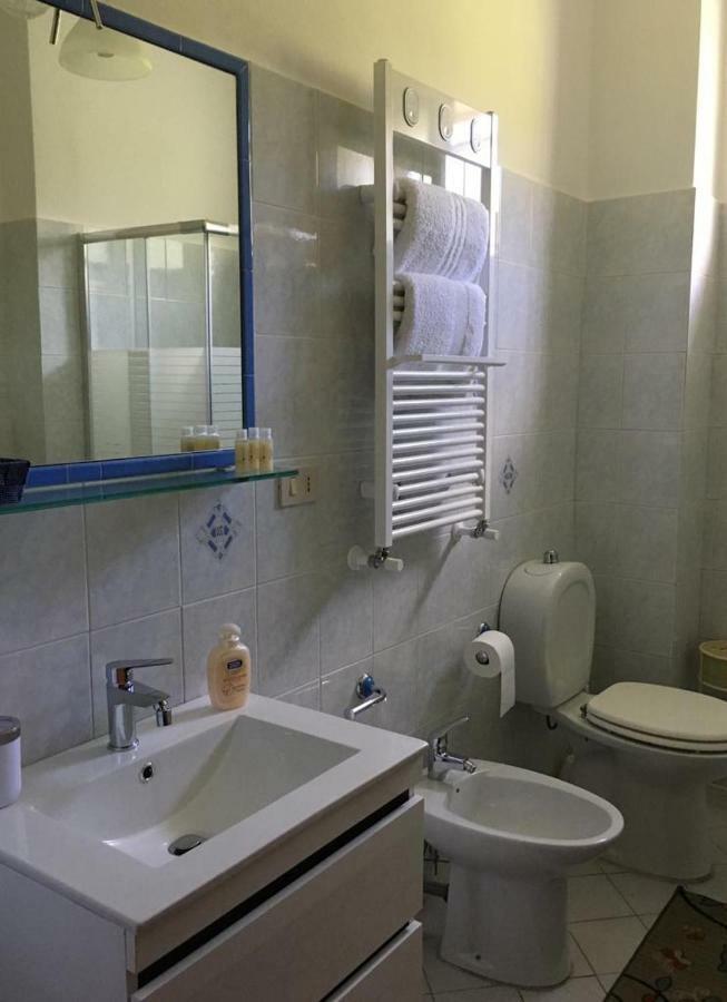 Bed&Breakfast La Casetta Sant'Alessio Siculo Bagian luar foto